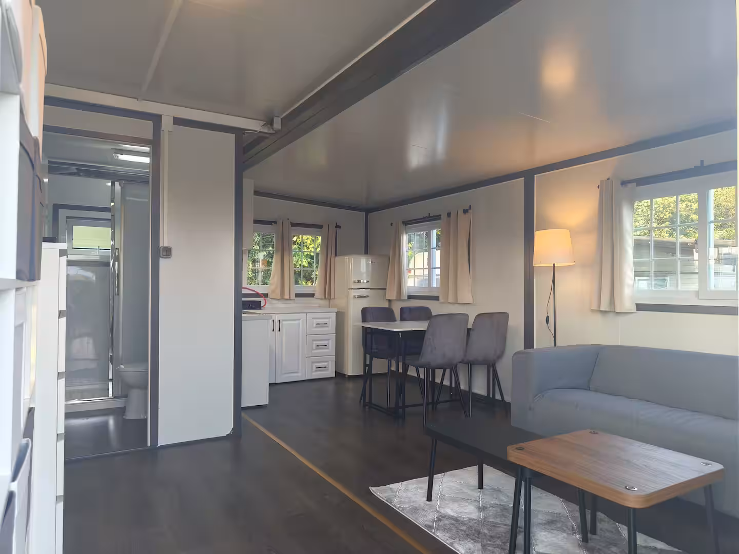 Tiny House Weiß
